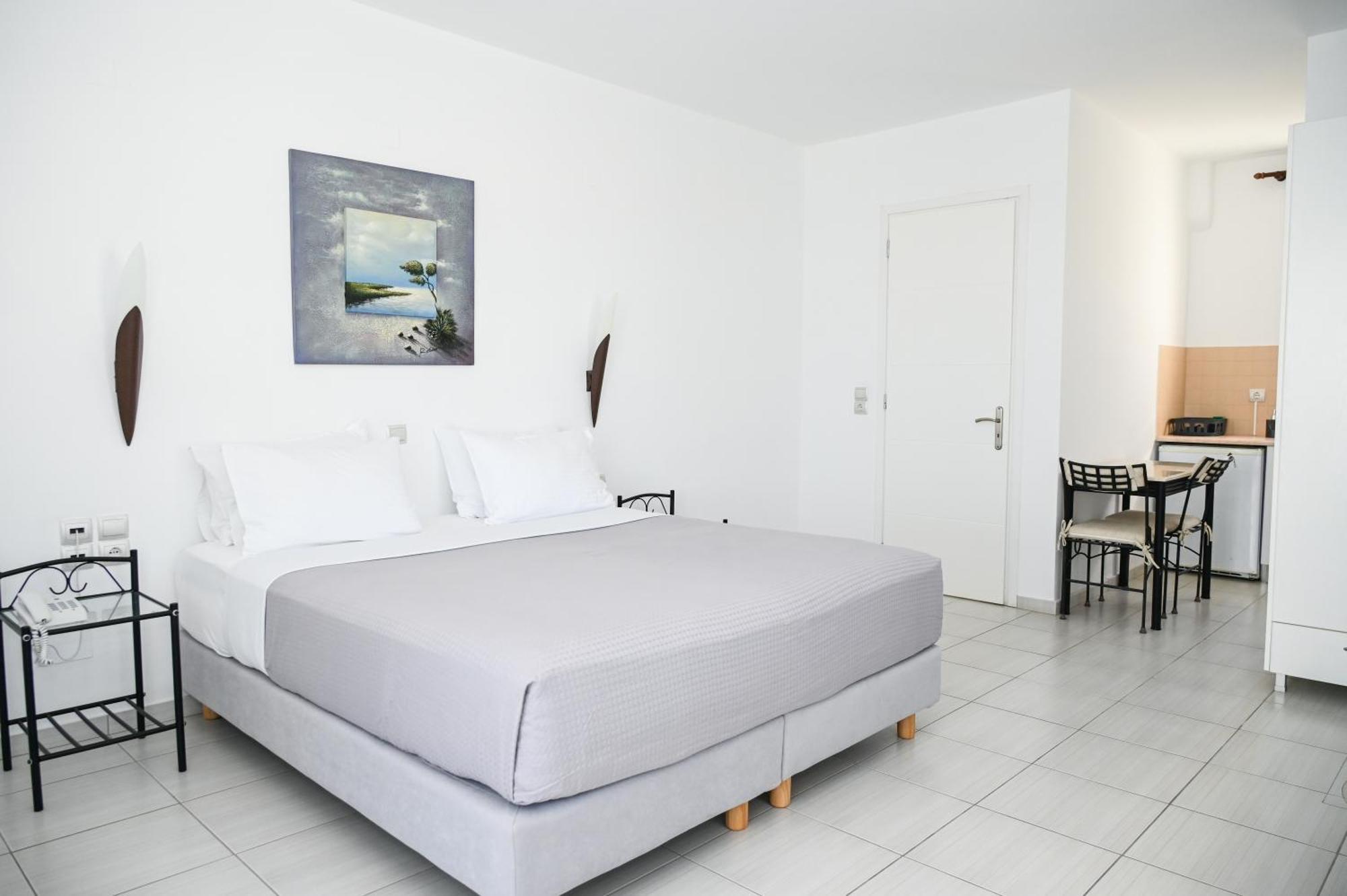 Asterias Boutique Hotel Pachaina Exterior photo